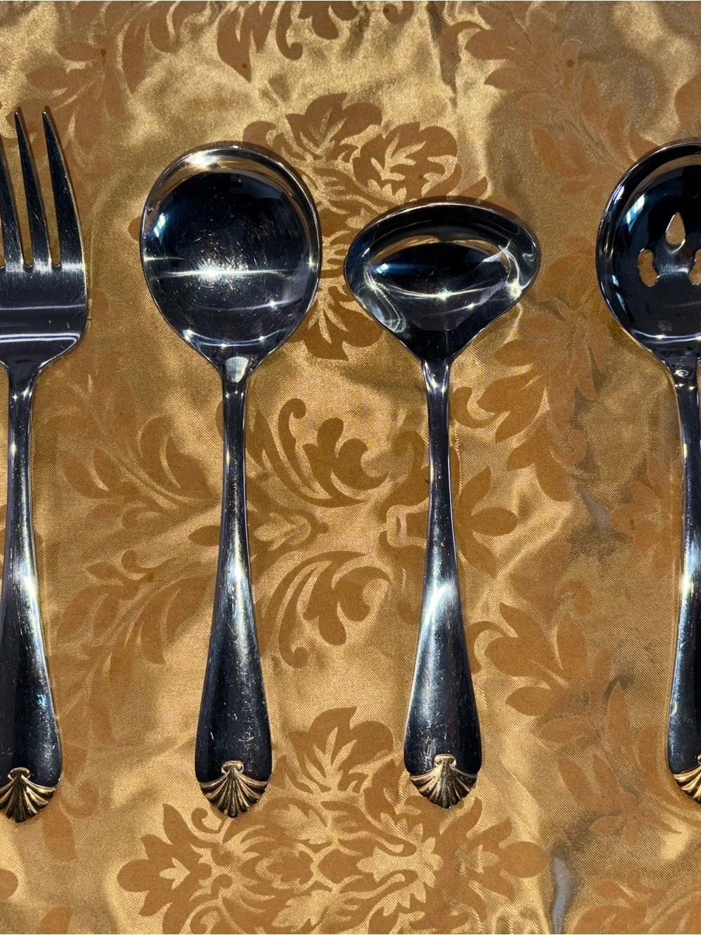 Royal Prestige 18/8 Stainless Flatware Set 65+ Pc w/ Wallace Cherrywood Case